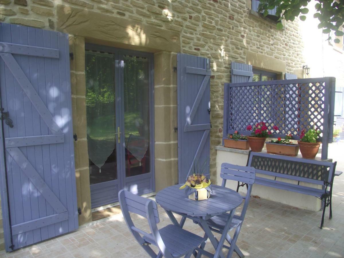Domaine Des Cigales, Chambre D'Hotes Saint-Martin-d'Aout Bagian luar foto