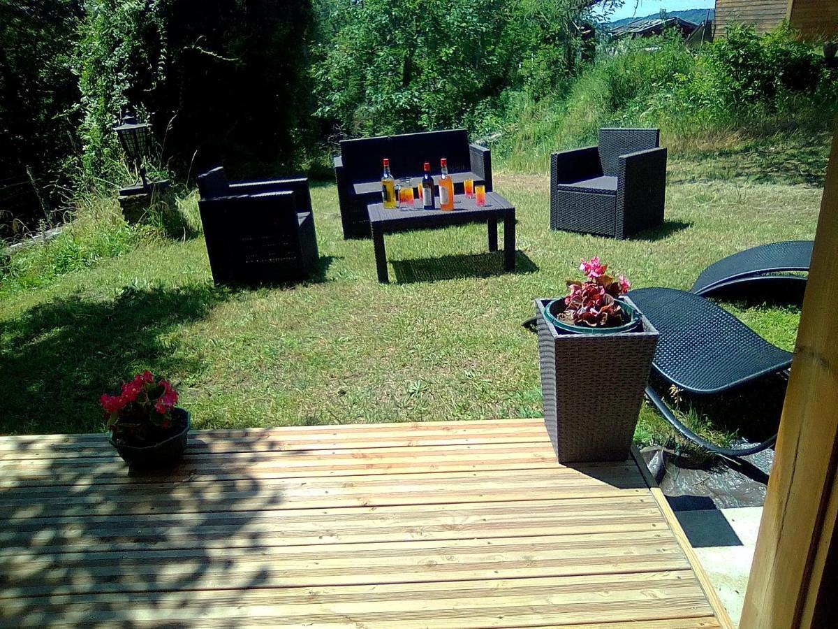 Domaine Des Cigales, Chambre D'Hotes Saint-Martin-d'Aout Bagian luar foto
